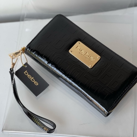 NWT ($49) Bebe Black Wallet Purse Alexandria Wristlet Gold Logo - Picture 6 of 13